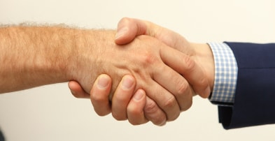 Serrage de mains
